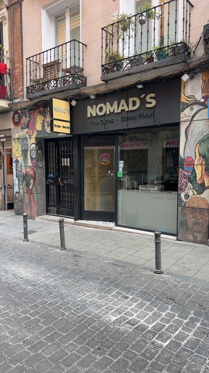 Nomad's Gyros